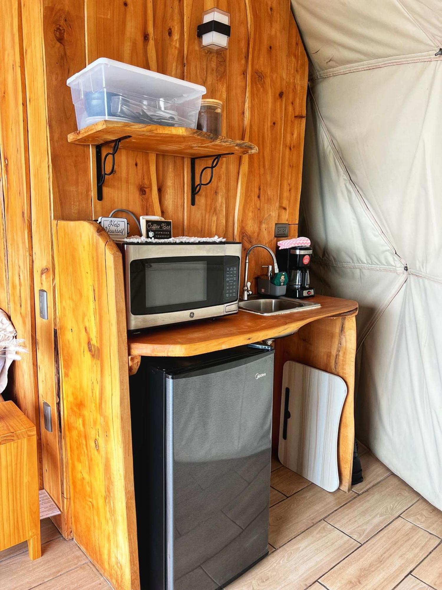 Green Noise Glamping Fraijanes エクステリア 写真