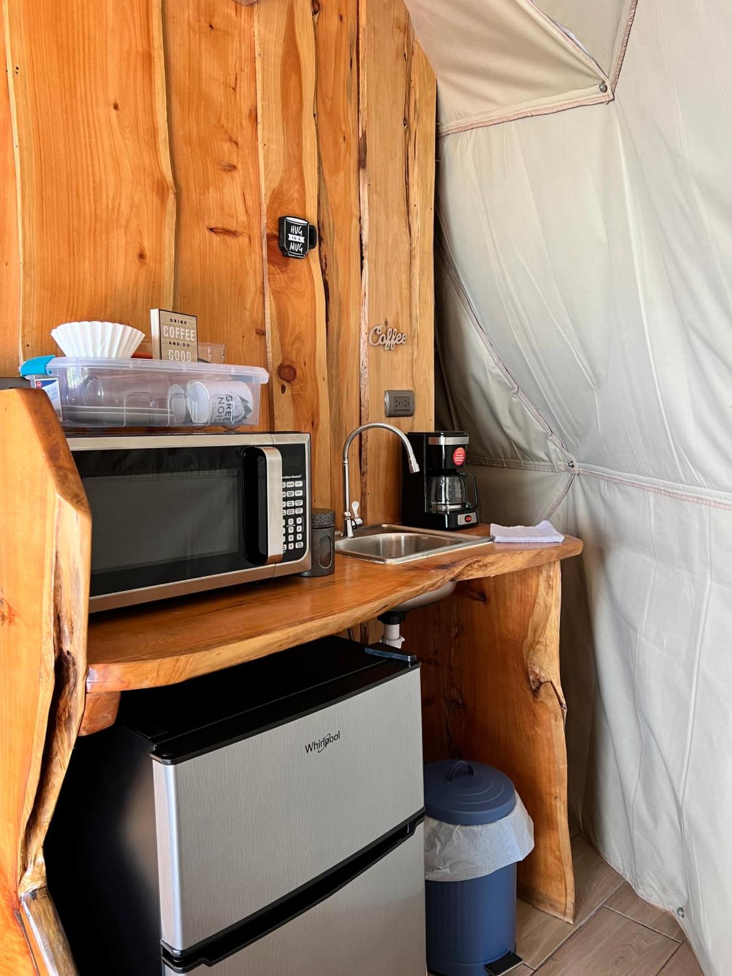 Green Noise Glamping Fraijanes エクステリア 写真